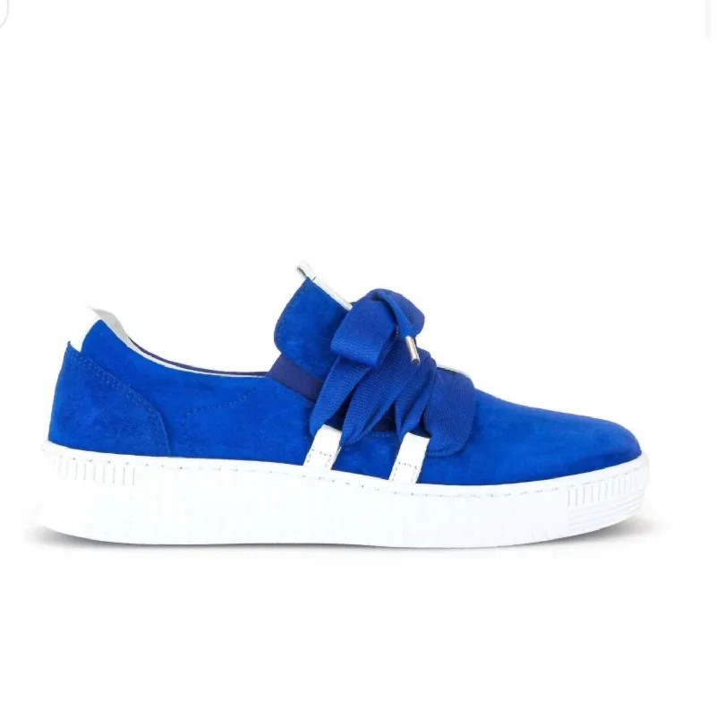 Women's Suede Sneaker In Royal Blue